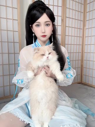 不呆猫吉他妹妹COS，碰触不到的美好瞬间