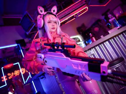 越南COSER ZinieQ的写真合集，Cosplay与化妆技巧