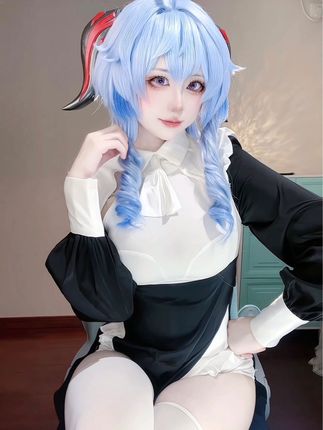 Nyako喵子紧致蜜腿让人心跳加速，蜜腿cosplay高清图