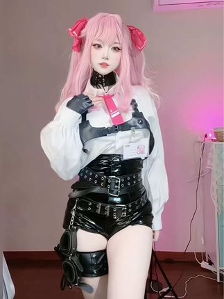 Nyako喵子COS写真合集可爱与性感并存的萌姐，萌姐cosplay图集