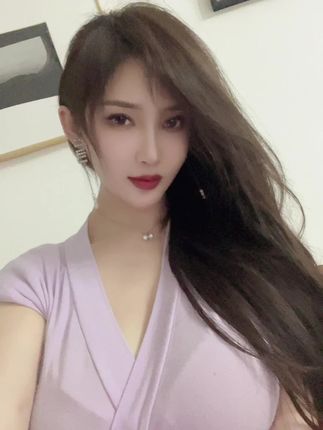 宅男女神周妍希高清个人写真集，性感美图