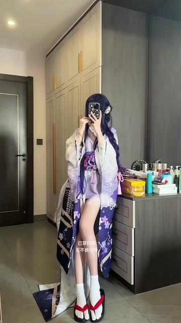 越南Coser小姐姐Potato Godzilla性感Cos写真照合集欣赏，性感Cosplay图集