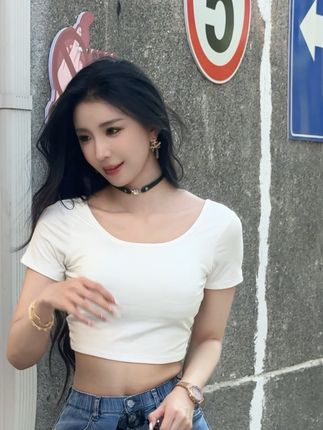 李嘉欣97最新写真合集，网红女神的高清资源